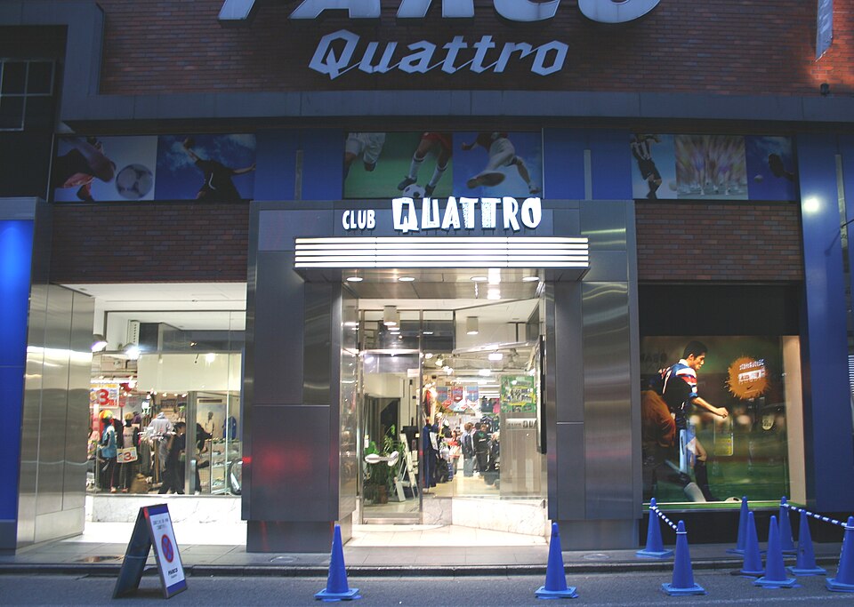 CLUB QUATTRO