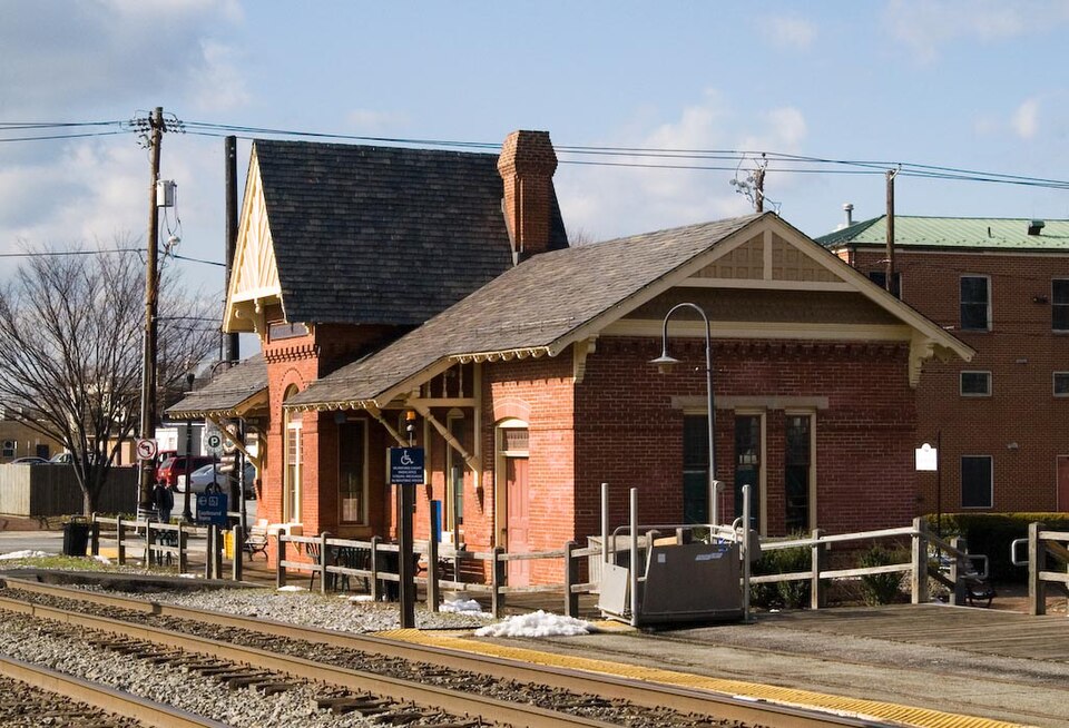 Gaithersburg_station