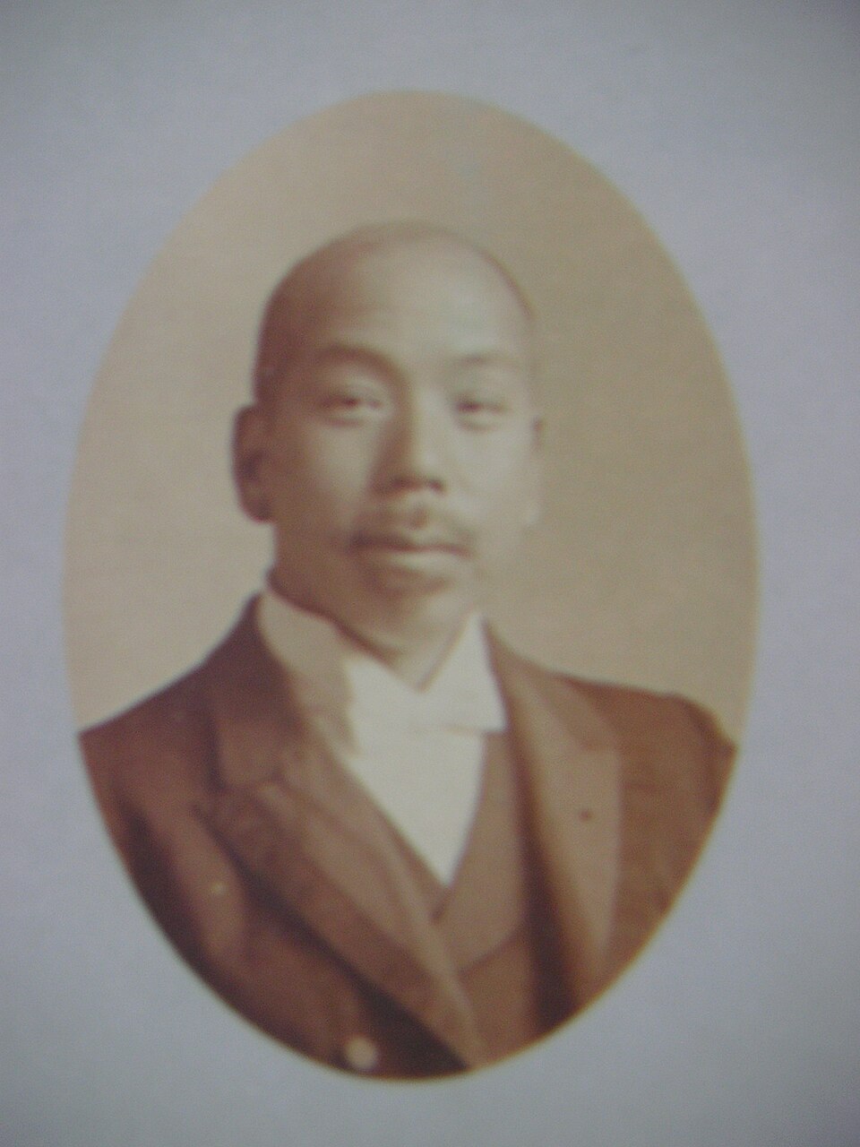 松野菊太郎