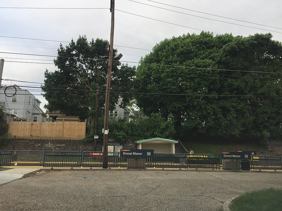 Drexel_Manor_station