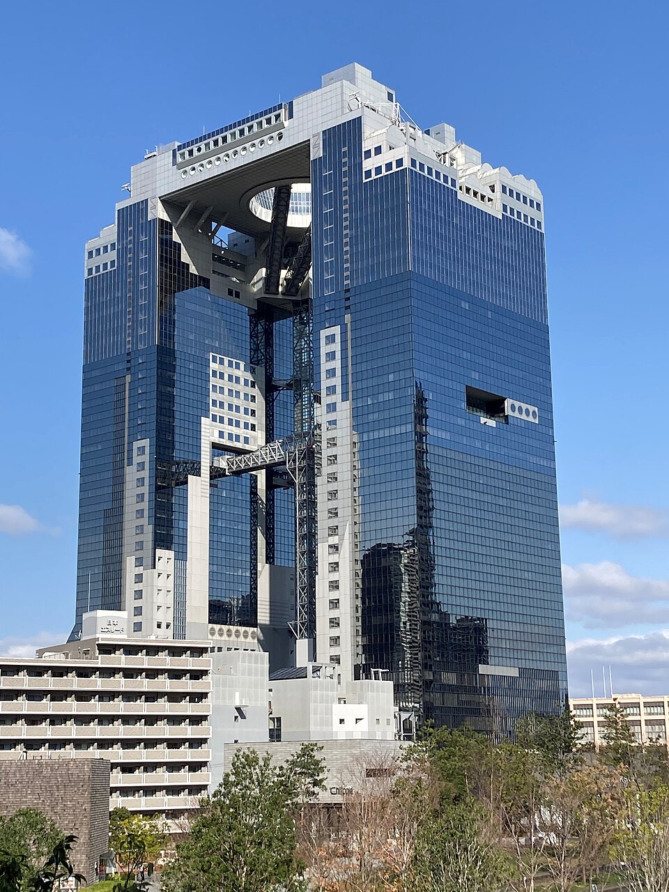 梅田スカイビル